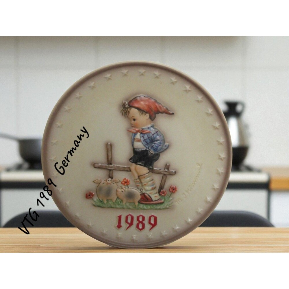 Vintage Hummel Annual Plate 1989 'Farm Boy' 19th Edition~ Boxed Printed Germany